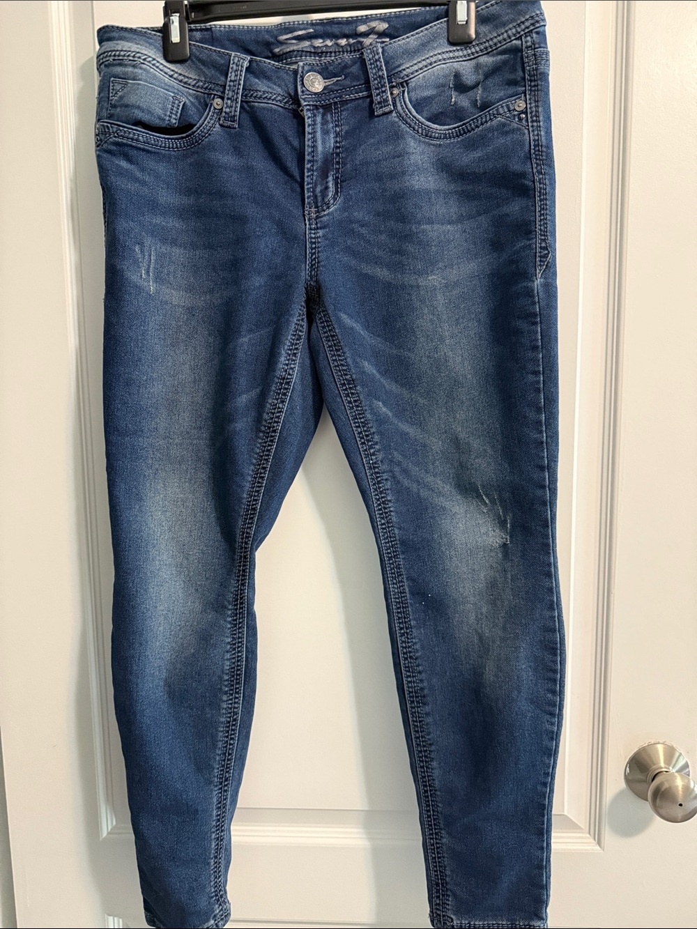 Seven7 Womans Blue Stretch Skinny Jeans